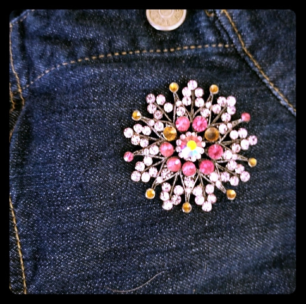 Brooch
